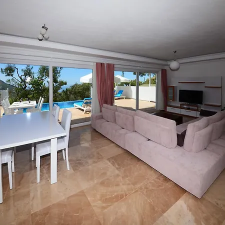 Villa Erer